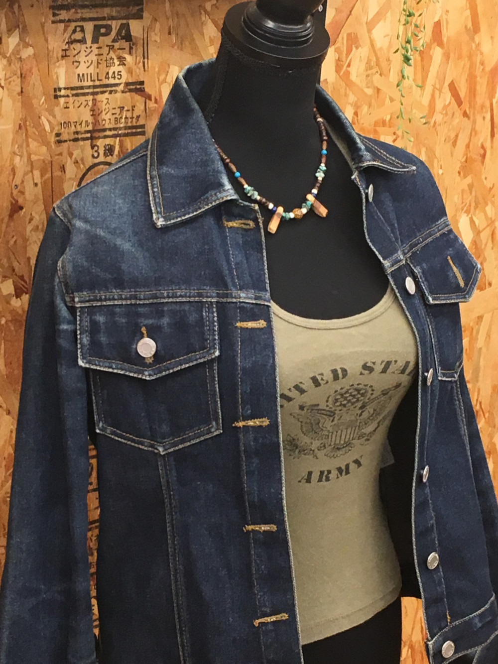 聖なる香木・パロサント ターコイズネックレス