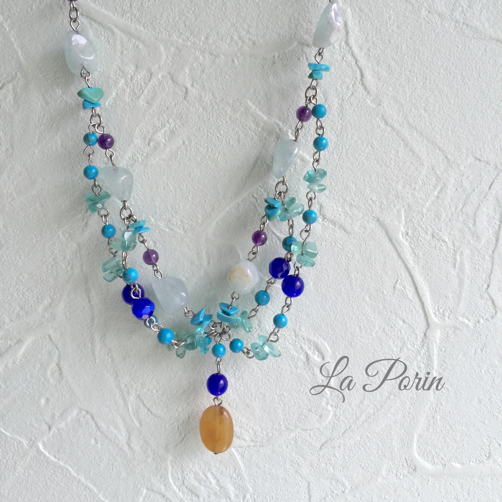 【一点もの】青い天然石のネックレス