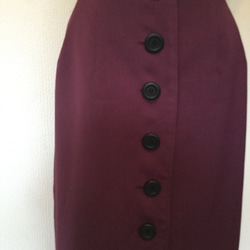 (値引き商品)   ワインレッドのペンシルライン、ロングタイトスカート 1枚目の画像