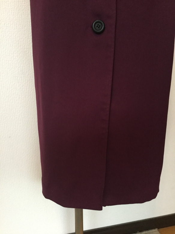 (値引き商品)   ワインレッドのペンシルライン、ロングタイトスカート 6枚目の画像