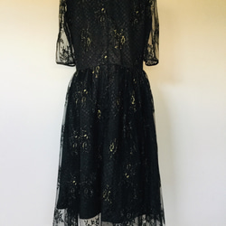 値下げ商品　　フォーマルにチュールレースのワンピースドレス 3枚目の画像