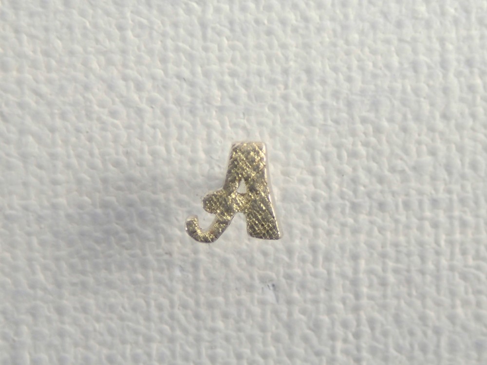 d-NH  -colore-  ピンバッチ・タイタック ｢A｣  #7811A [ SV925 × K18金箔 ]