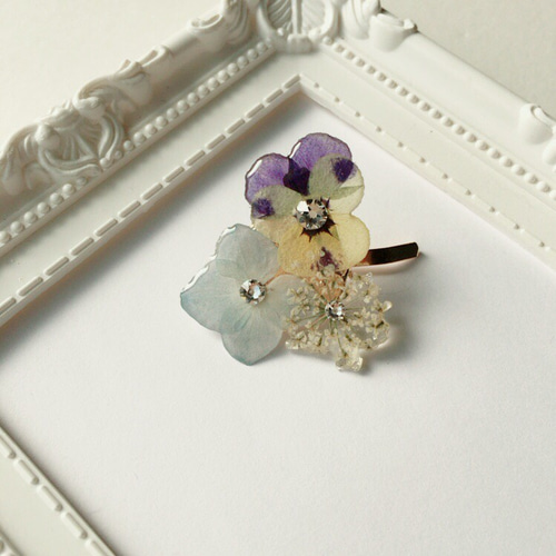 水色ビオラ 押し花ポニーフック