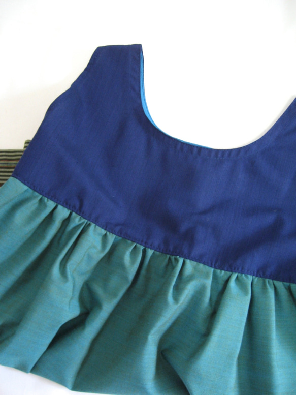 女孩連衣裙 (A) 95-105cm (印尼紗籠布) 新加坡包郵 第3張的照片