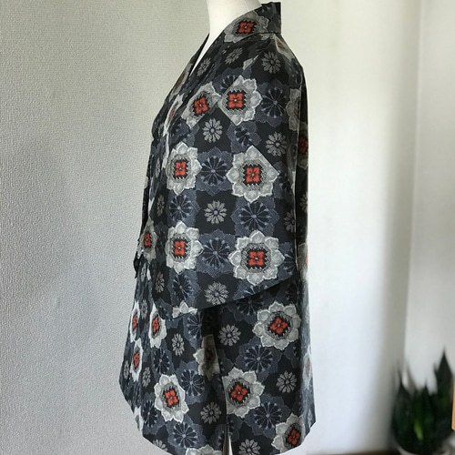 村山大島紬 作務衣 未使用反物 商標付き 大人可愛い 和の簡単上着 着物