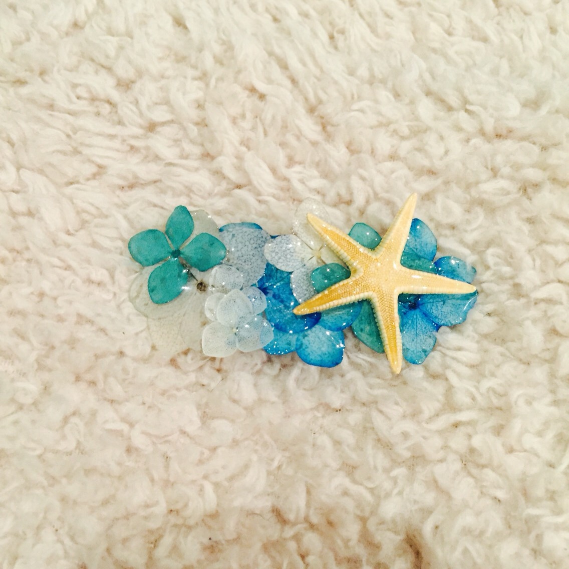スターフィッシュとお花のバレッタ