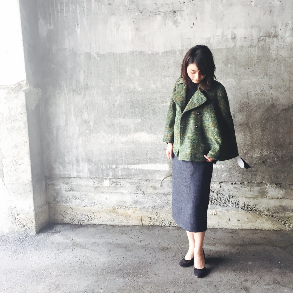 デニム生地のロング丈のタイトスカートM