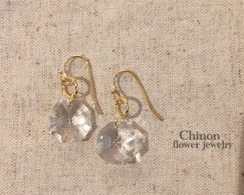 スワロフスキーピアス ピアス（フック・チェーン） Chinon 通販