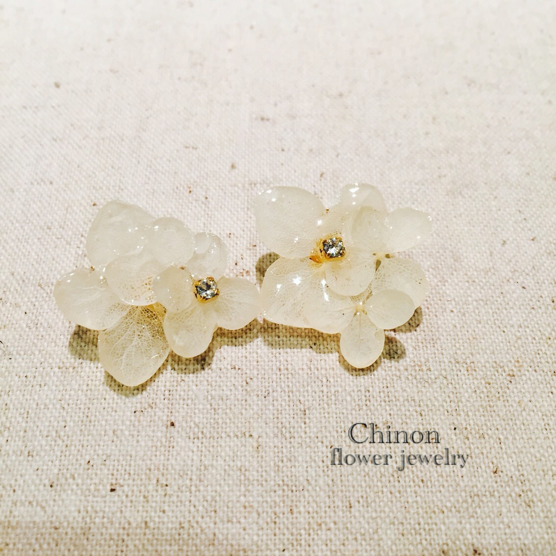 紫陽花スワロフスキーピアス  ウエディングに