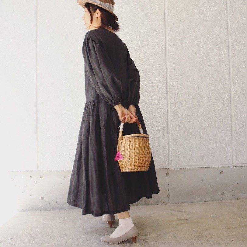 ふんわりバルーン袖ロングワンピースSALE