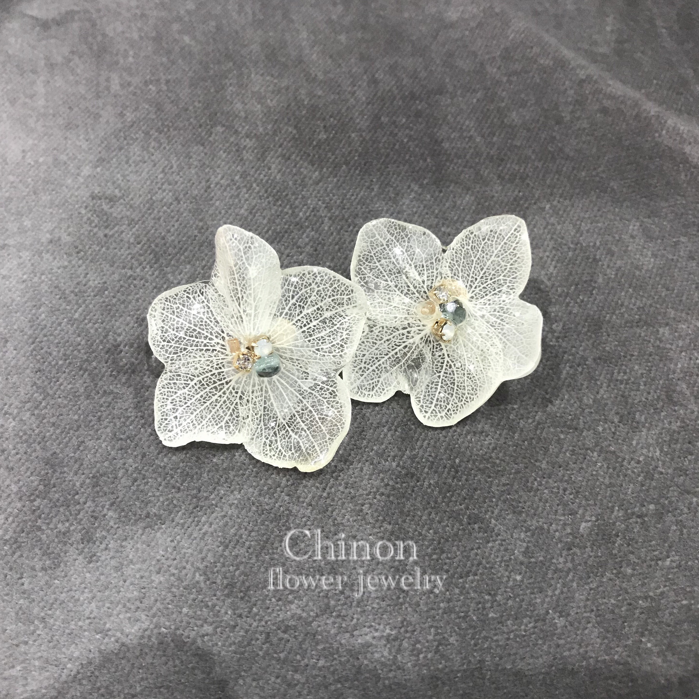 紫陽花ピアス14kgf