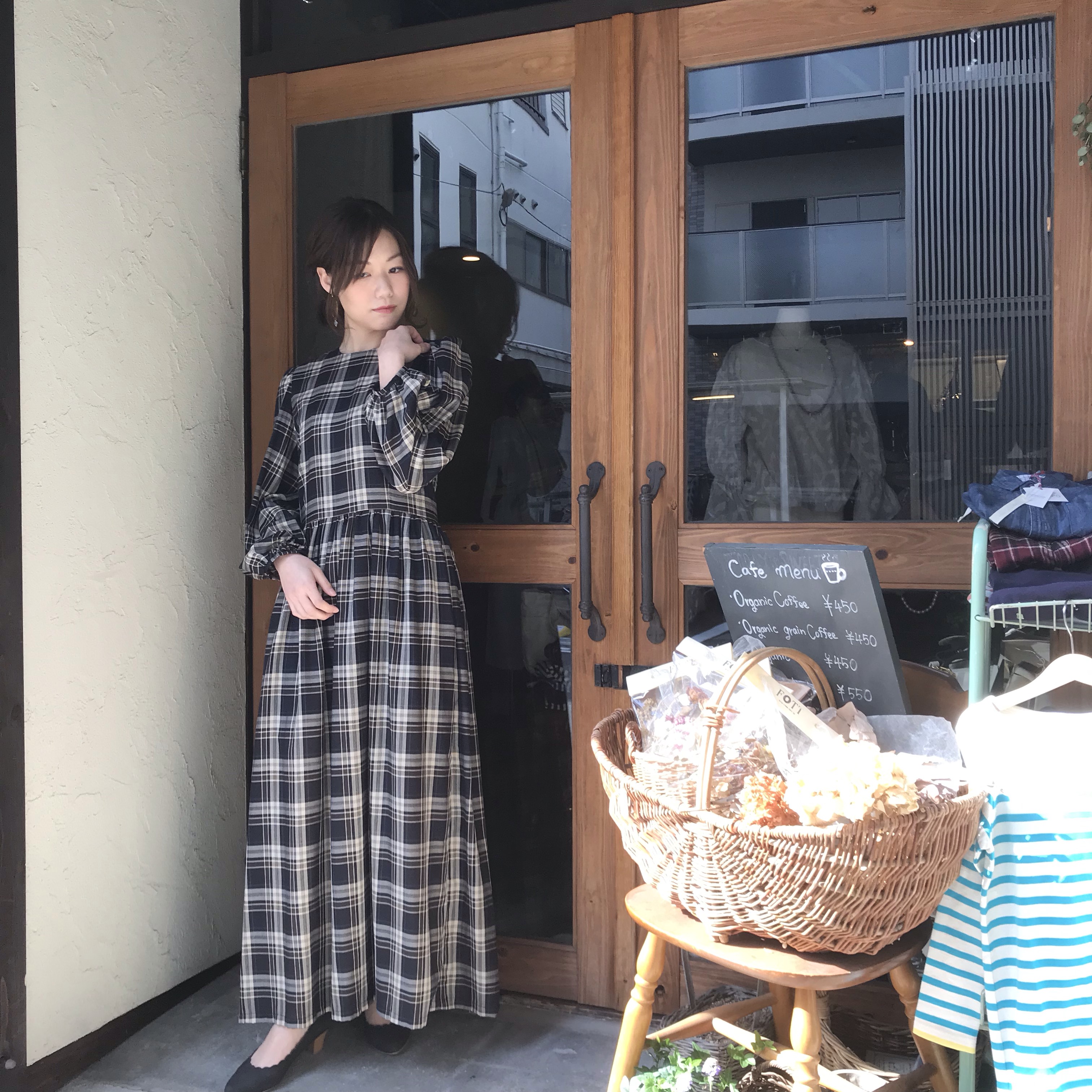 コットンチェックワンピース パフスリーブ