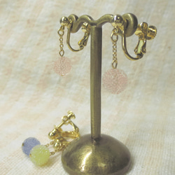 シュガービーズのイヤリング（ネジバネ式） 2枚目の画像