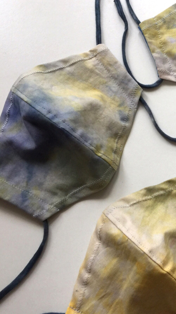 立体マスク[ Tsuki yo_01 ] 大人用M marumocci手染めタイダイ_フィルターポケット付 6枚目の画像