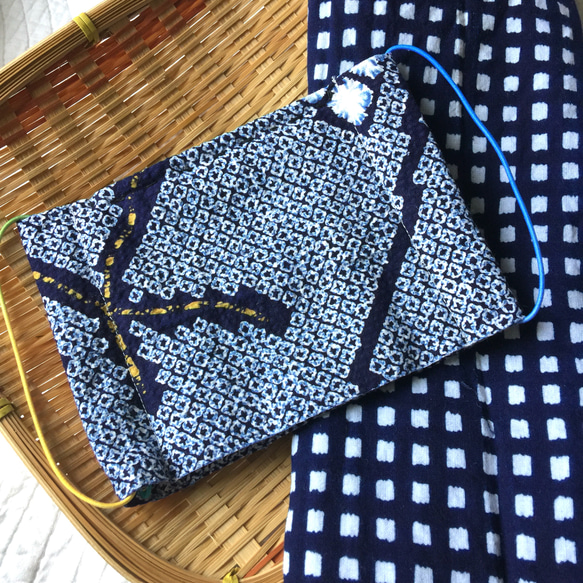 大人用マスク　浴衣生地 絞り染めー耳ゴムアソートカラー（ノーズワイヤー太め追加可） 2枚目の画像