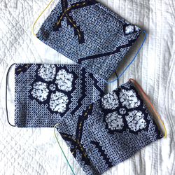 大人用マスク　浴衣生地 絞り染めー耳ゴムアソートカラー（ノーズワイヤー太め追加可） 1枚目の画像