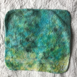 タイダイ染・ふんわり厚手ハンドタオル「green glass」 2枚目の画像