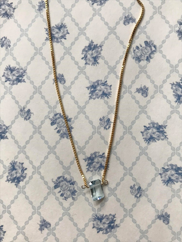 宝石質AAA　スカイブルートパーズの一粒ネックレス　スクエアカット 4枚目の画像