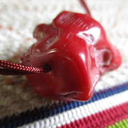 原木の山珊瑚：マウンテンコーラル お紐仕立てネックレスもしくは