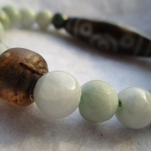 神の領域 開光 十三眼天珠 ミャンマー/カチン州・パカーン鉱山 ナガ族