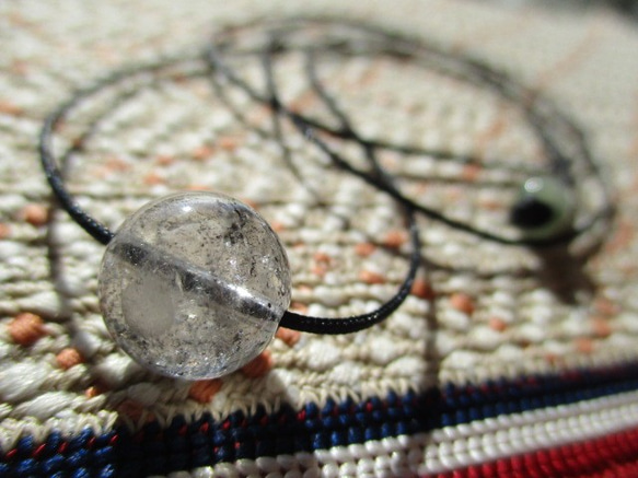 ヒマラヤ産 エレスチャル水晶 お紐仕立て無段階調節可能ネックレス 4枚目の画像