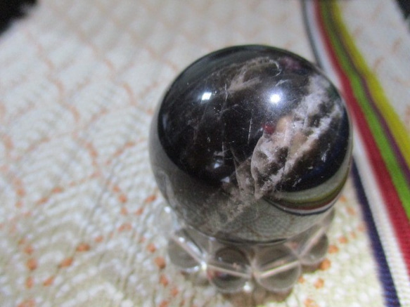 再販 在庫限り　天然黒水晶：モリオン 丸玉　35ｍｍ　913-1 1枚目の画像