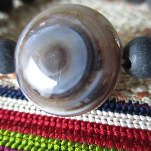 チベット産羊眼天珠 と血液循環と新陳代謝/ベン石 ミャンマー翡翠の