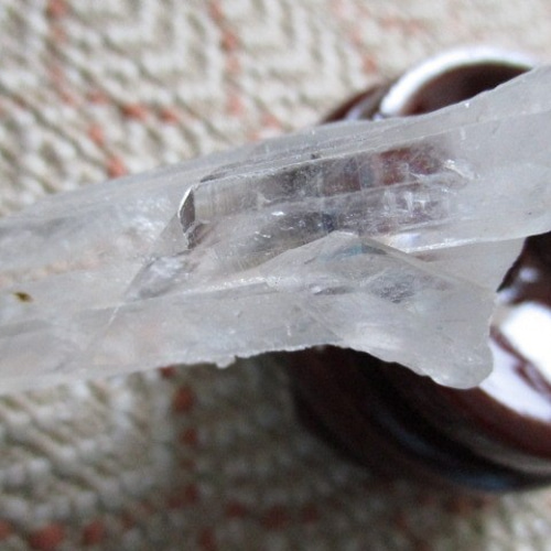 高波動 手掘りレインボー入りヒマラヤ水晶 ネパール：ガネーシュ