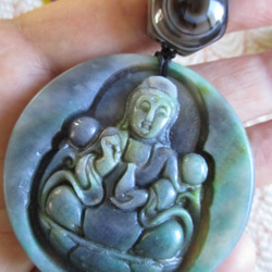 魔除けの六角天眼珠 と 中国玉の如意宝珠を持つ観音菩薩様彫りのストラップ 飾り物 5枚目の画像