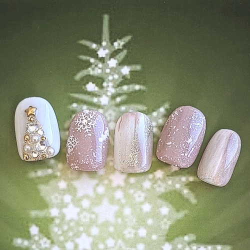 送料無料☆クリスマスツリーネイル* ネイルチップ ピンク ネイルチップ  