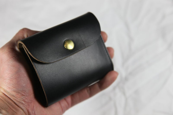 ハンドメイド　二つ折り　革財布　クロムエクセル　黒色　真鍮　cx-hw-000① ハンドメイド 二つ折り 革財布 クロムエクセル 黒色 真鍮 cx-hw-000
