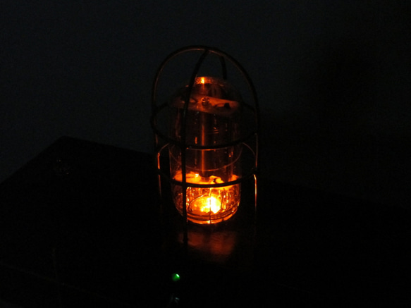 真空管 オブジェ LED ランプ ライト スマホ アンプ スピーカー スチームパンク 001 4枚目の画像