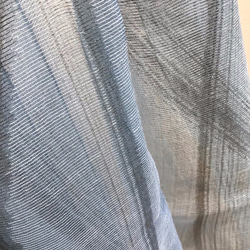 墨染め絹綿麻オーガンジーストール　[ブルー] 3枚目の画像