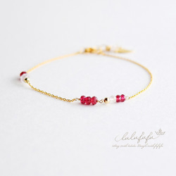 14kgf red＆white stone bracelet 2枚目の画像