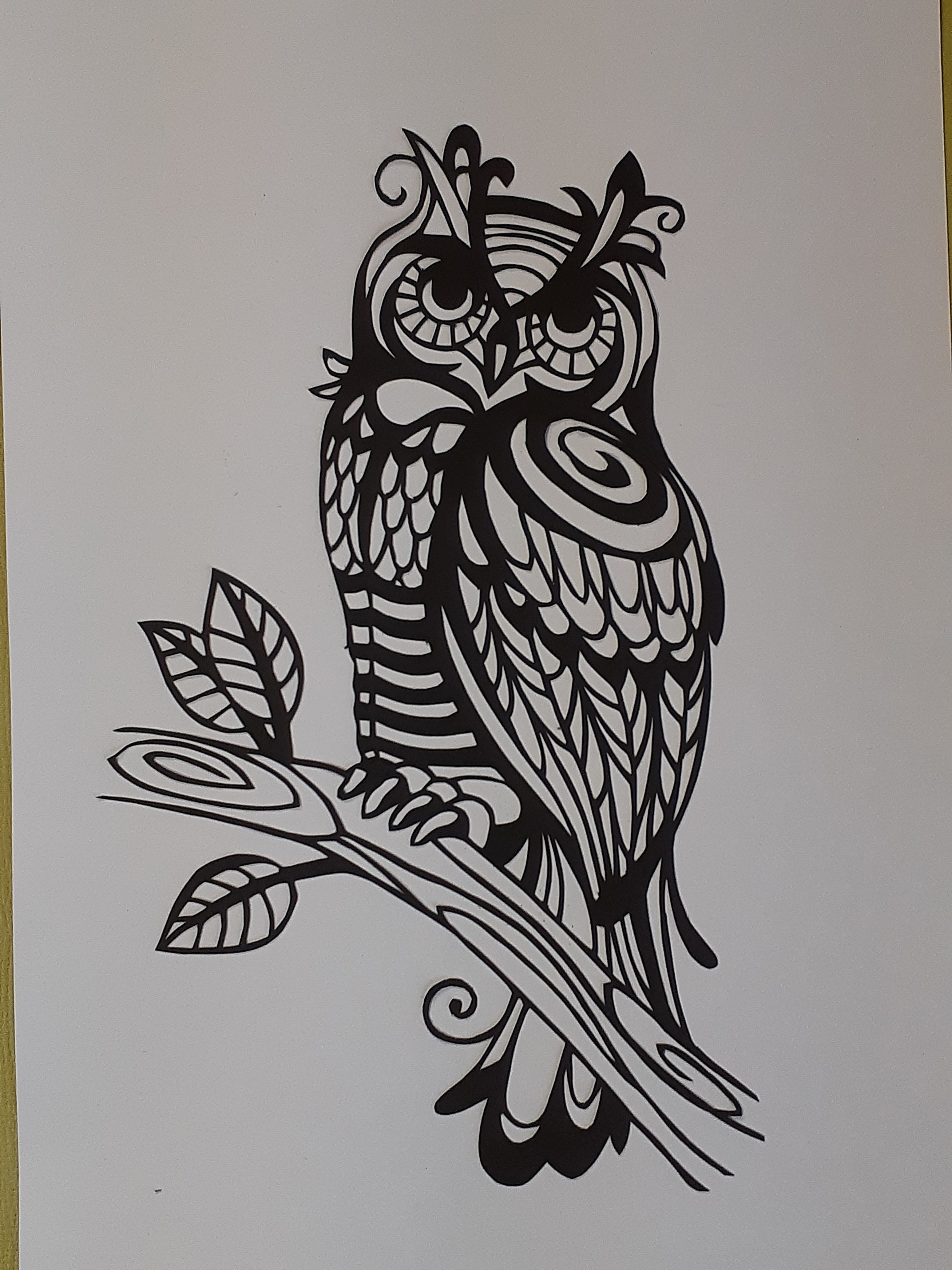 ミミズク絵画イラスト