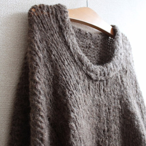 手編みモヘアラウンドネックロングワンピース カーキブラウン ニット