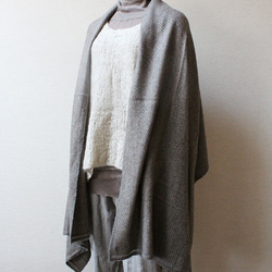 手織羊絨披肩灰色米色× 第6張的照片