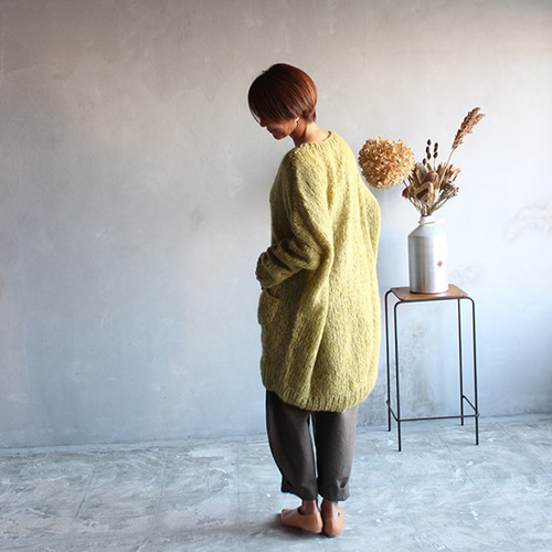 つつむ 手編みモヘアロングセーター○オリーブ わか