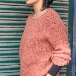 手編みモヘアショートセーター　サーモンピンク 6枚目の画像
