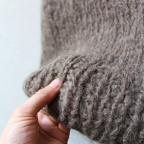 ◉軽ふわ手編みニット◉モヘアショートセーター カーキブラウン ニット