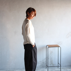 純羊絨圓領毛衣 白色 第3張的照片