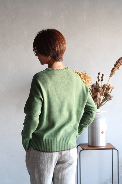 archivio カシミア　ミントグリーン セーター 38 archivio カシミア ミントグリーン セーター 38
