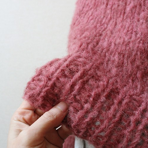 ◉軽ふわ手編みニット◉モヘアショートセーター 茜色(ピンク系 ◉軽ふわ手編みニット◉モヘアショートセーター 茜色(ピンク系