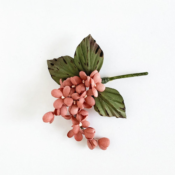 corsage : コサージュ " リラの小枝 " |  アンティークピンク | 4枚目の画像