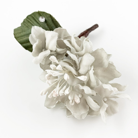 Corsage : コサージュ " White Hydrangea. " 6枚目の画像