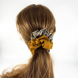 Hair accessory : シュシュ " Camel × Beige,  秋冬カラー. " 7枚目の画像