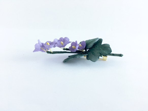 野に咲く花のブローチ（薄紫花） 3枚目の画像