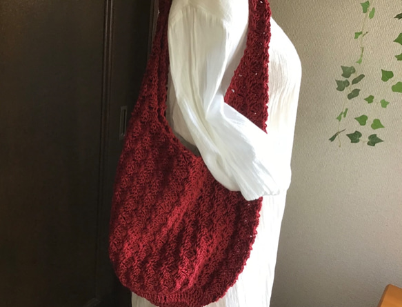 麻編織肩背（紅色） 第2張的照片