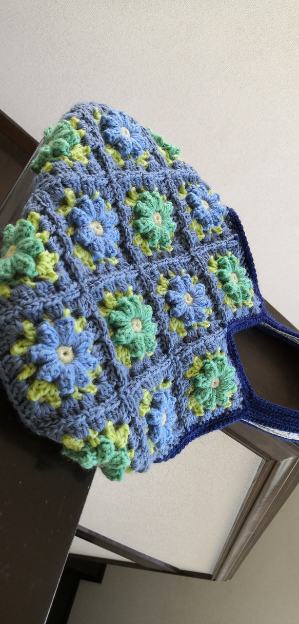 [訂製] 羊毛花朵圖案包 (藍色配綠色花朵) [Creema 獨家] 第3張的照片