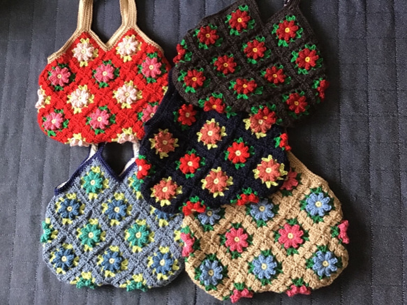 [訂製] 羊毛花朵圖案包 (藍色配綠色花朵) [Creema 獨家] 第9張的照片